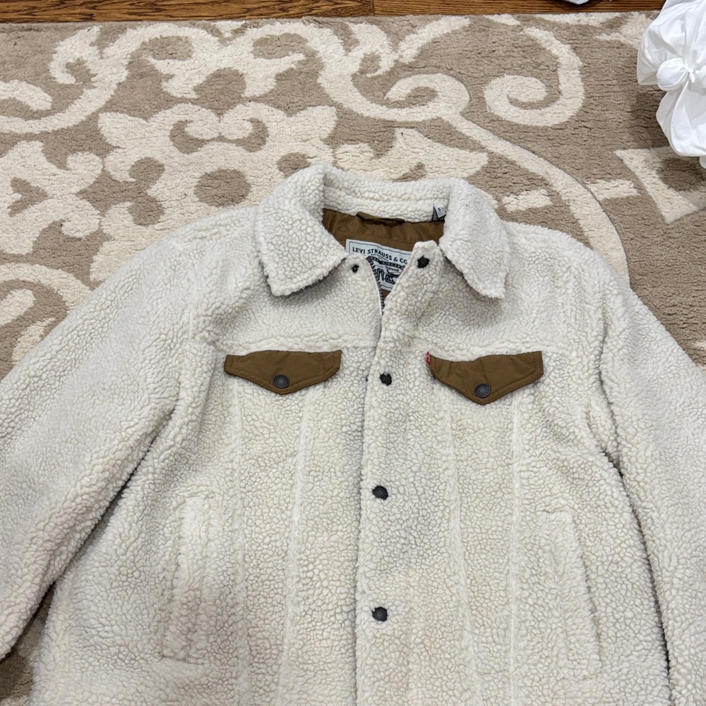 Levi's Men's Cream Sherpa Jacket with Brown Accents